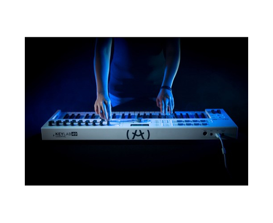 MIDI-клавиатура Arturia KeyLab Essential 49