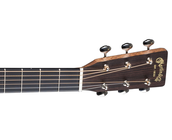 Электроакустическая гитара MARTIN D-12E