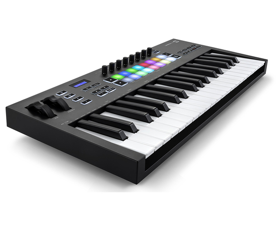 MIDI клавиатура NOVATION Launchkey 37 MK3