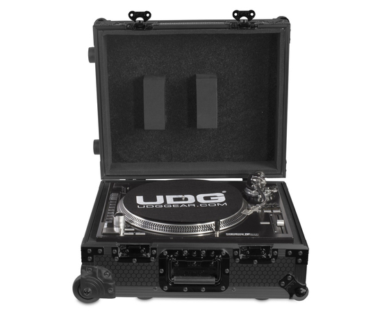 Кейс для DJ проигрывателей UDG Ultimate Flight Case Multi Format MK2 TR Black - 147663 за 0 грн. | 4Club