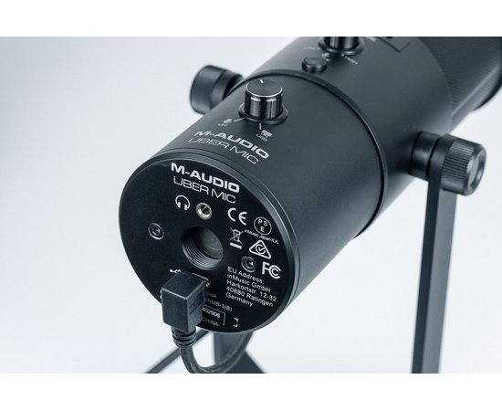 Профессиональный конденсаторный USB-микрофон M-Audio UBERMIC