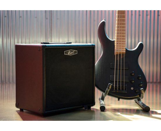 Комбоусилитель для бас-гитары CORT CM20B