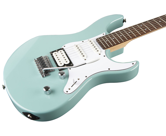 Электрогитара YAMAHA PACIFICA 112V (Sonic Blue)