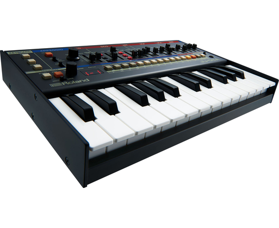 Синтезаторный модуль Roland JU-06A