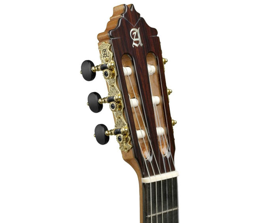 Классическая гитара Alhambra 8P CASE 4/4