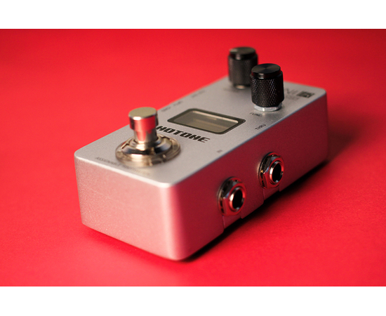 Гитарный процессор эффектов HOTONE AUDIO OMNI IR