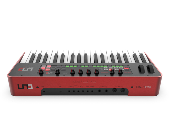 Аналоговый синтезатор IK MULTIMEDIA UNO Synth Pro