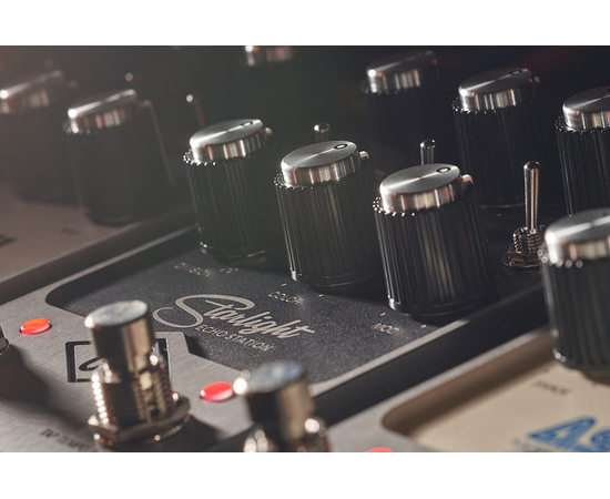 Педаль эффектов UNIVERSAL AUDIO Starlight Echo Station