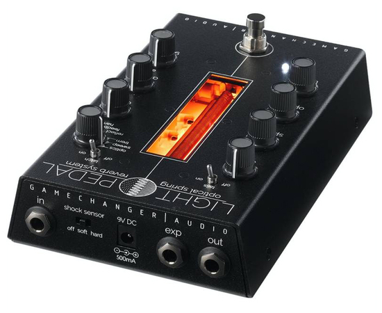 Педаль эффектов GAMECHANGER AUDIO LIGHT PEDAL