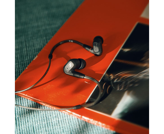Наушники Sennheiser IE 300