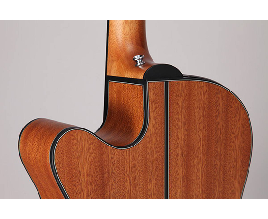 Электроакустическая гитара TAKAMINE GX18CE NS