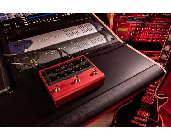 Цифровая педаль эффектов IK MULTIMEDIA Amplitube X-DRIVE