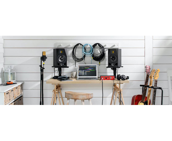 Аудиоинтерфейс FOCUSRITE Clarett+ 2Pre