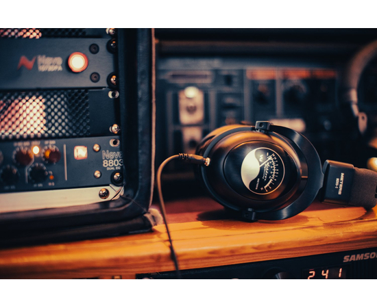 Студийные наушники ASHDOWN METERS NOVU-1 STUDIO