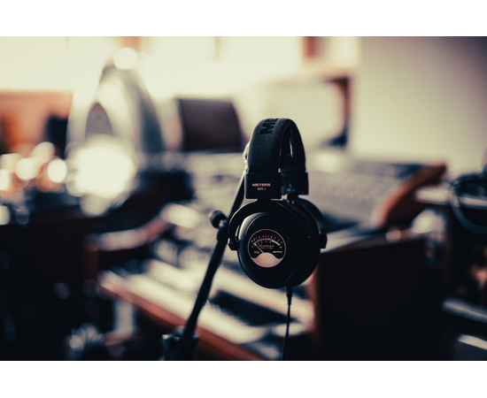 Студийные наушники ASHDOWN METERS NOVU-1 STUDIO