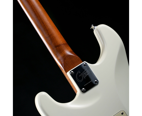 Електрогітара з вбудованим процесором ефектів та USB Type-C роз'ємом MOOER GTRS Standard 801 (White)