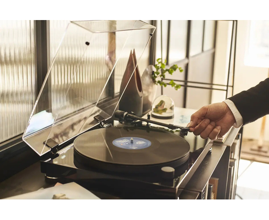 Виниловый проигрыватель Audio-Technica AT-LPW50PB