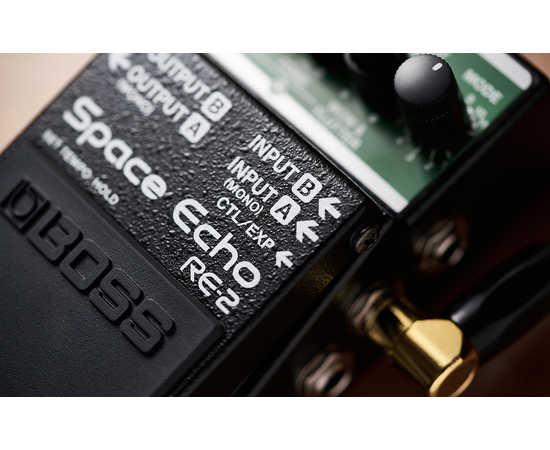 Педаль ефектів Boss RE-2 Space Echo