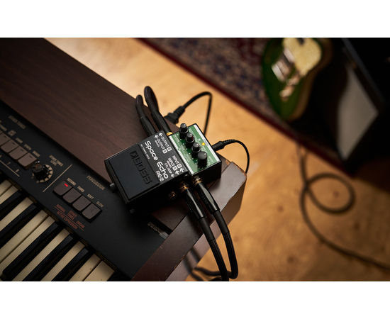 Педаль ефектів Boss RE-2 Space Echo