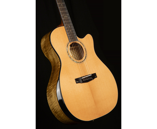 Электроакустическая гитара CORT GOLD-Edge
