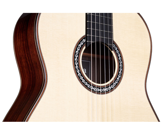 Классическая гитара CORDOBA C10 SP W/C