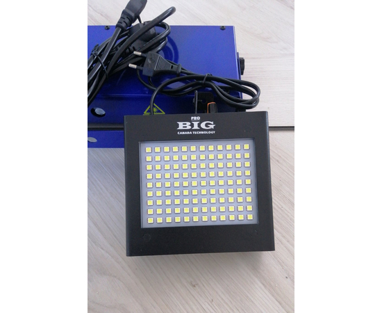 LED стробоскоп BIG LED Room Strobe 108 - 139213 за 2415 грн. | 4Club