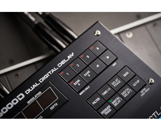 Педаль ефектів BOSS SDE-3000D Dual Digital Delay