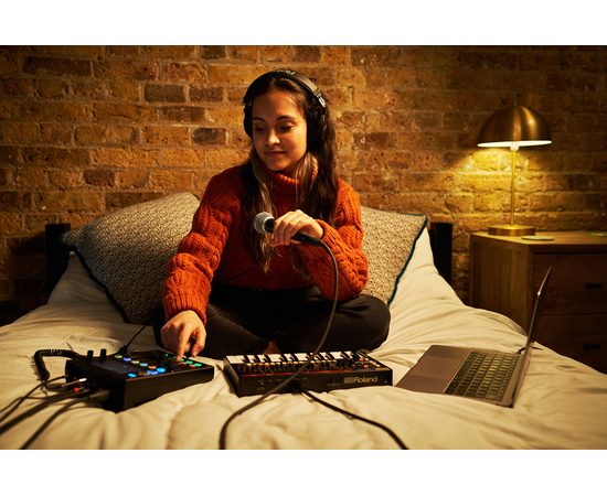 Аудиоинтерфейс / стриминговый микшер Boss GCS-5 Gigcaster