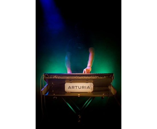 Аналоговый синтезатор Arturia MatrixBrute+Flightcase