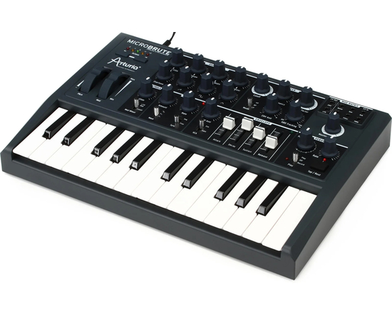 Аналоговый синтезатор Arturia Microbrute - 143687 за 0 грн. | 4Club