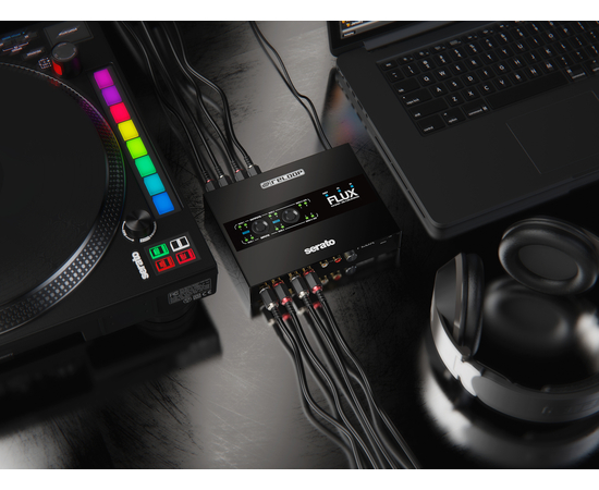 Аудіоінтерфейс Reloop Flux