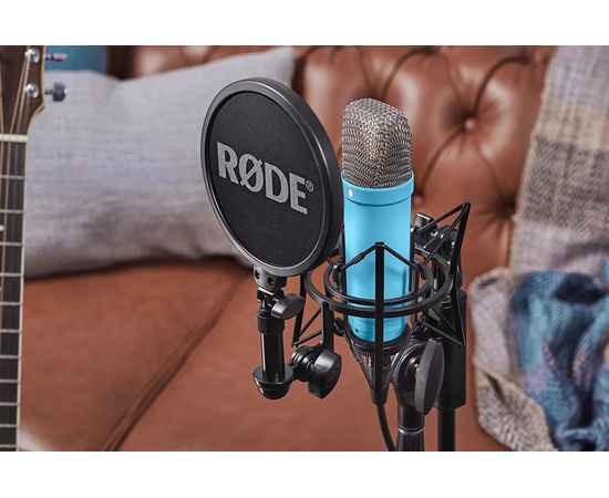 Студийный микрофон RODE NT1 SIGNATURE BLUE