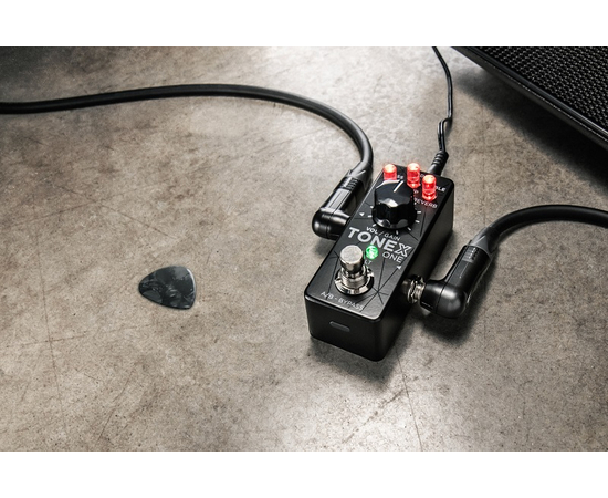 Педаль эффектов IK MULTIMEDIA TONEX ONE