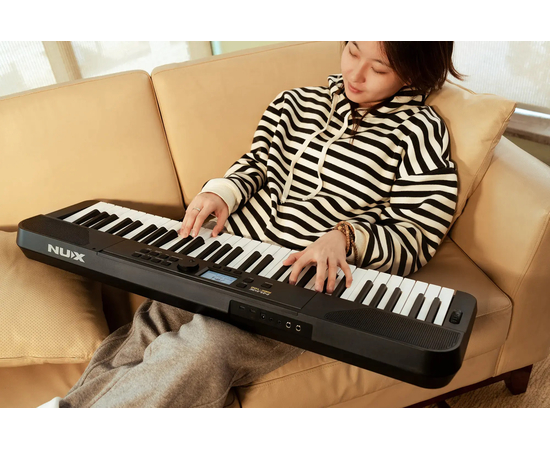 Портативний синтезатор NUX NEK-100