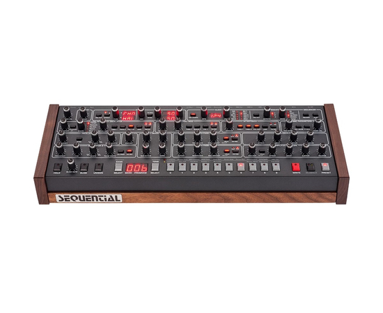 Аналоговый синтезатор Dave Smith Instruments Prophet-6 Module