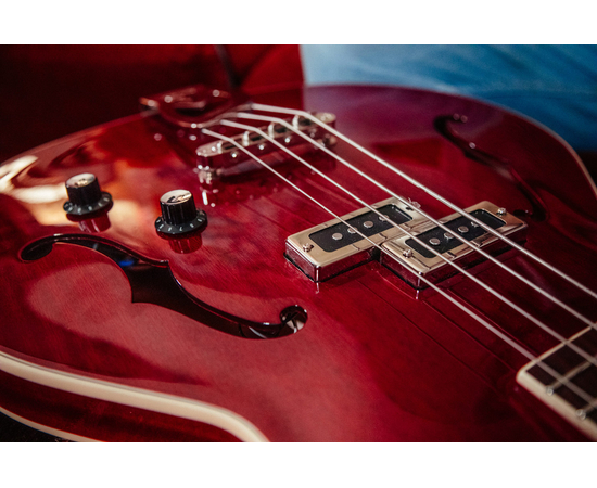 Полуакустическая бас-гитара GUILD Starfire I Bass (Cherry Red)