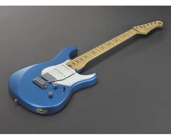 Електрогітара YAMAHA PACIFICA PROFESSIONAL (Sparkle Blue)