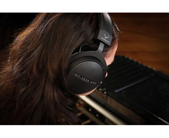Студийные наушники Beyerdynamic DT 1770 PRO MK II