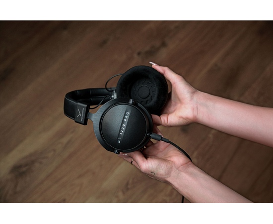 Студийные наушники Beyerdynamic DT 1770 PRO MK II