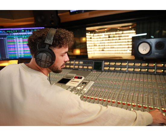 Студийные наушники Beyerdynamic DT 1990 PRO MK II