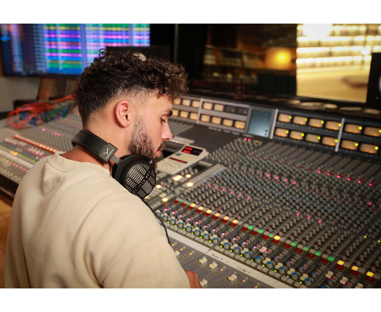 Студийные наушники Beyerdynamic DT 1990 PRO MK II