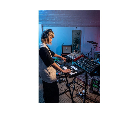 MIDI клавіатура NOVATION Launchkey 25 MK4