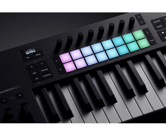 MIDI клавіатура NOVATION Launchkey 25 MK4