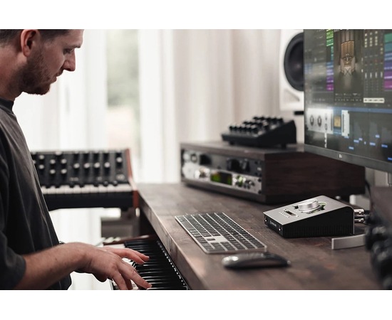 Аудиоинтерфейс UNIVERSAL AUDIO Apollo Twin X Quad Gen 2 Essentials+