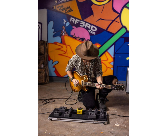 Гітарний процесор / педаль ефектів Zoom MS-200D+