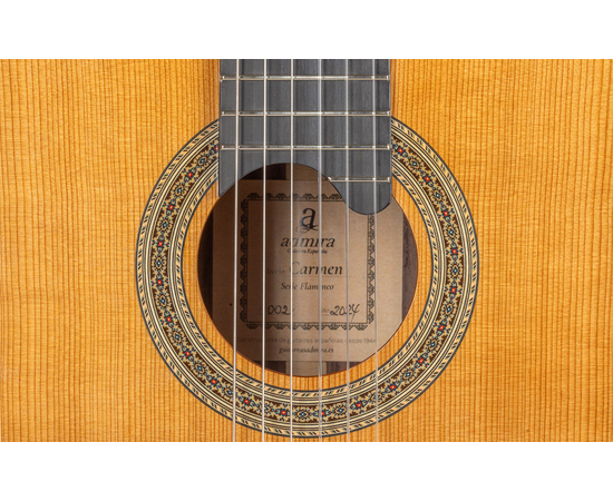 Классическая гитара ADMIRA CARMEN