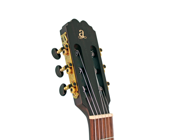 Классическая гитара ADMIRA LUNA