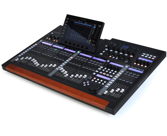 Цифровий мікшерний пульт BEHRINGER WING BK