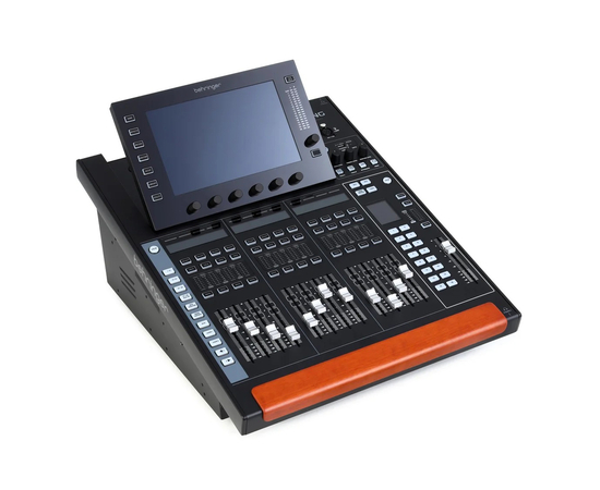 Цифровая микшерная консоль BEHRINGER WING Compact