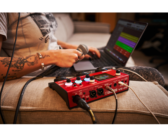 Вокальный процессор BOSS VE-22